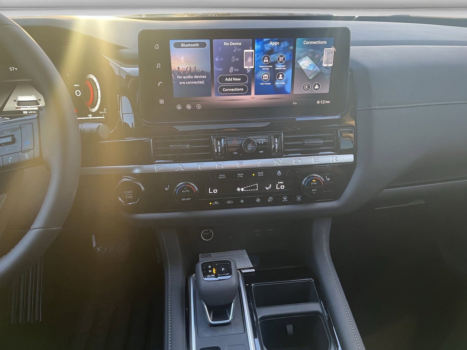 2026 Nissan Pathfinder SL - Photo 18
