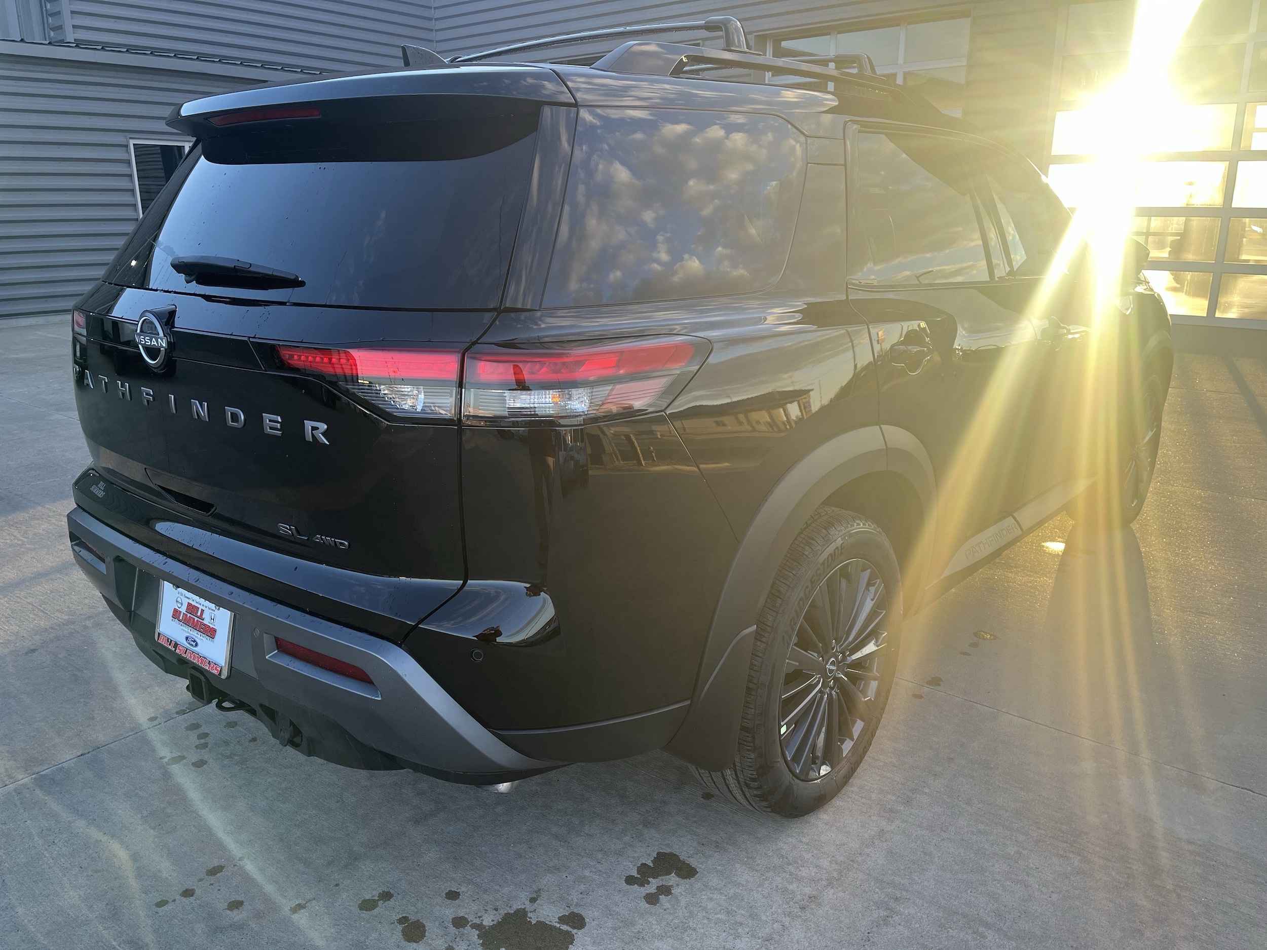 2026 Nissan Pathfinder SL - Photo 5