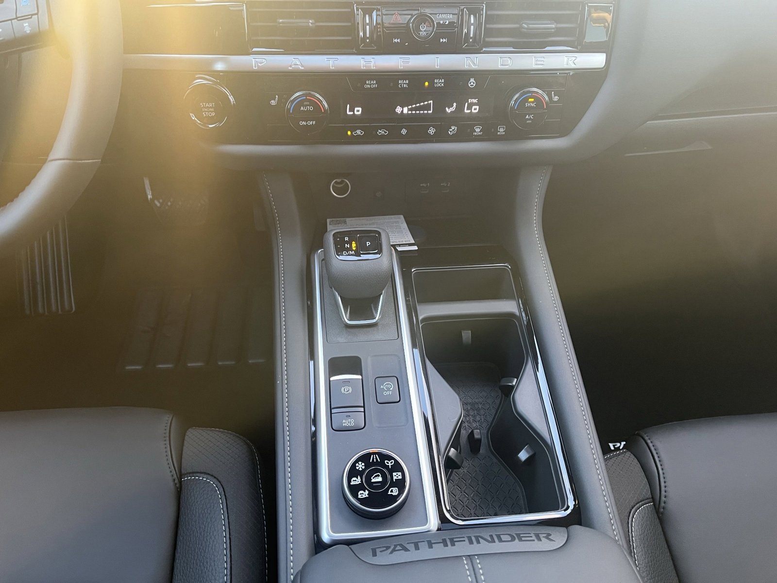 2026 Nissan Pathfinder SL - Photo 19