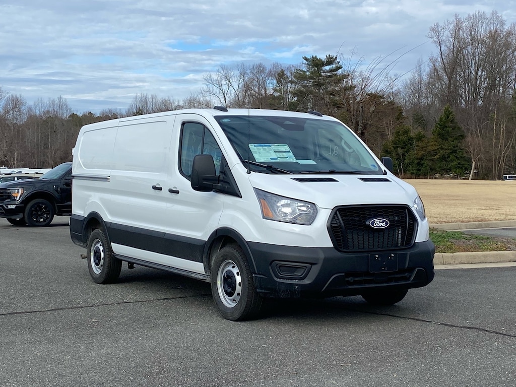 New 2026 Ford Transit-150 Base Van Low Roof Van