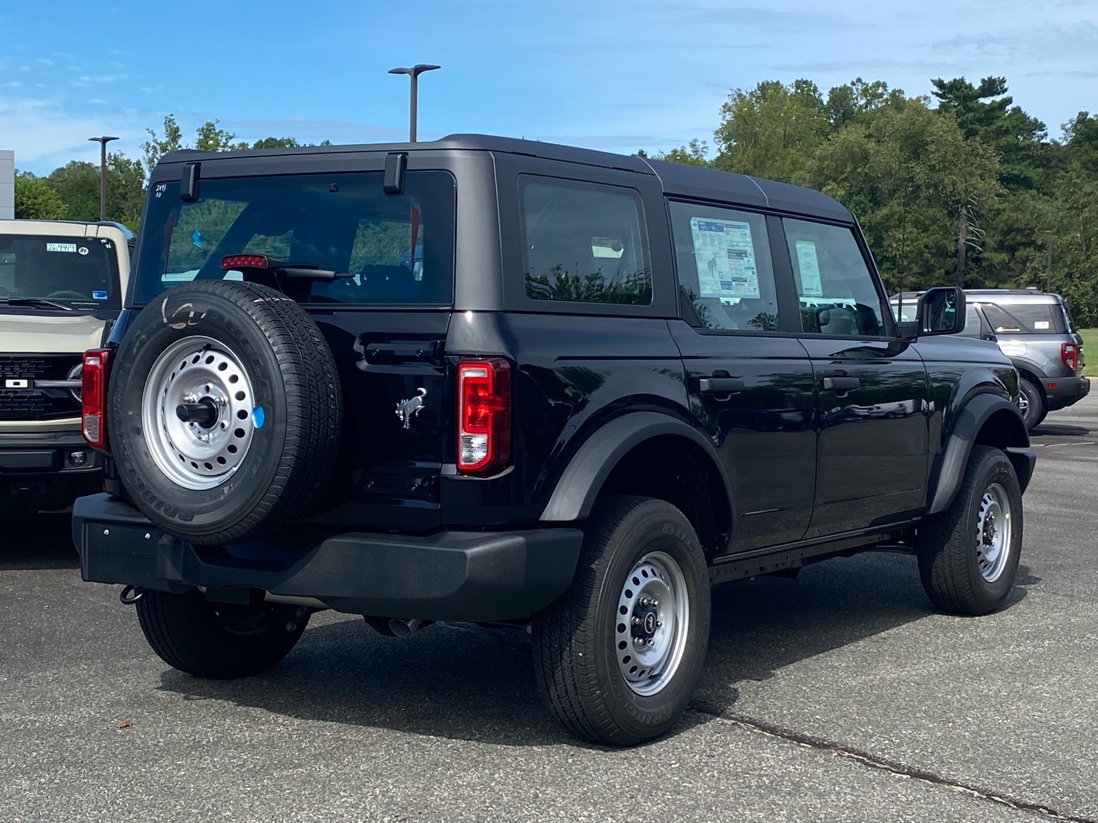 New 2026 Ford Bronco Base SUV