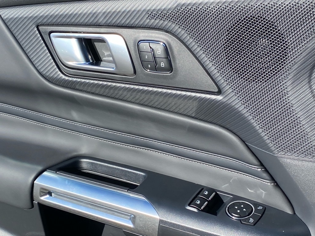 2026 Ford Mustang EcoBoost Premium Fastback - Photo 15