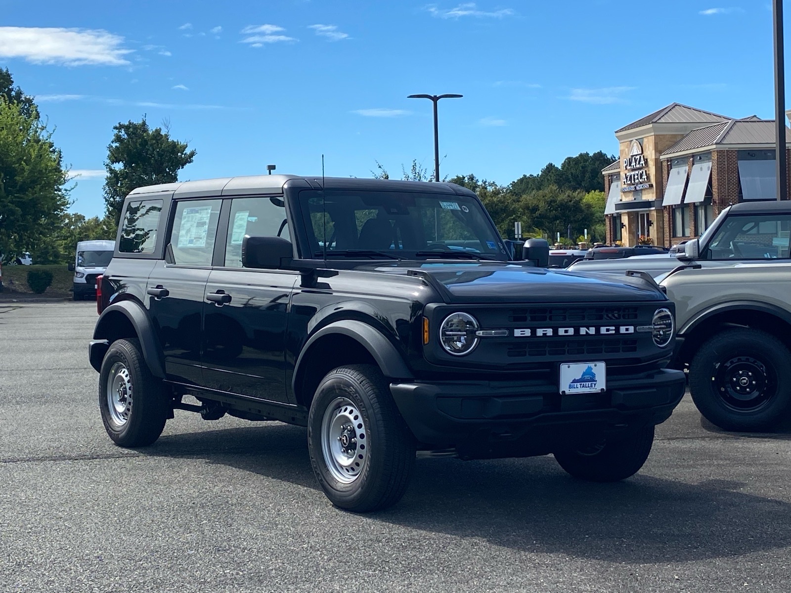 New 2026 Ford Bronco Base SUV