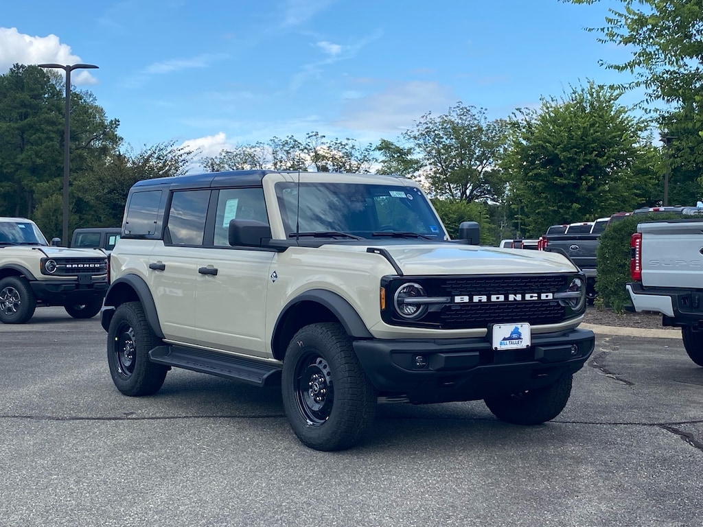 New 2026 Ford Bronco Outer Banks SUV