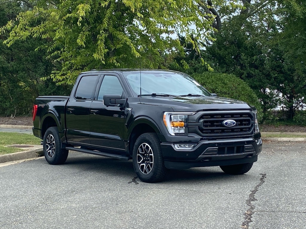 Used 2023 Ford F-150 XLT Truck SuperCrew Cab