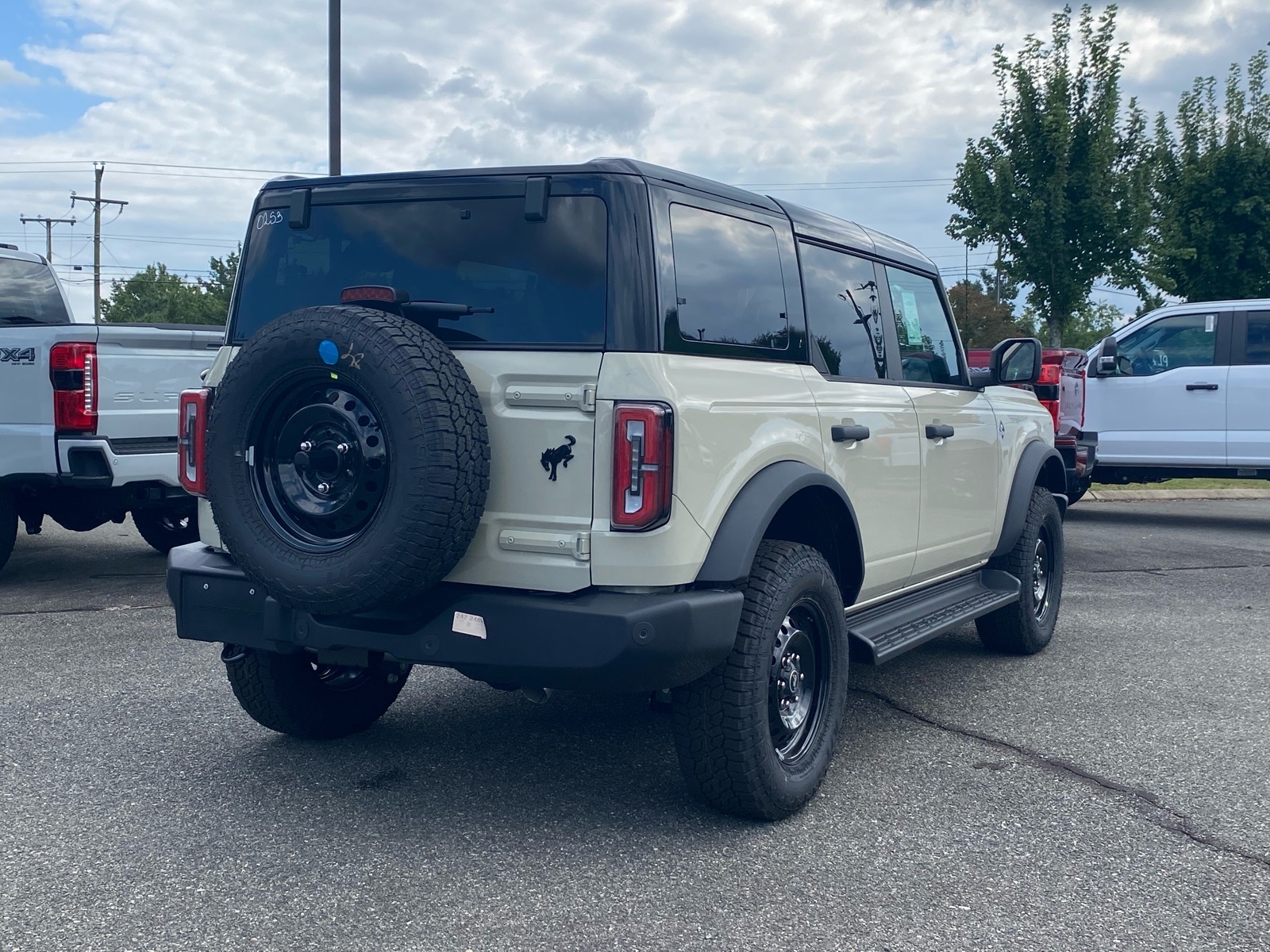 New 2026 Ford Bronco Outer Banks SUV
