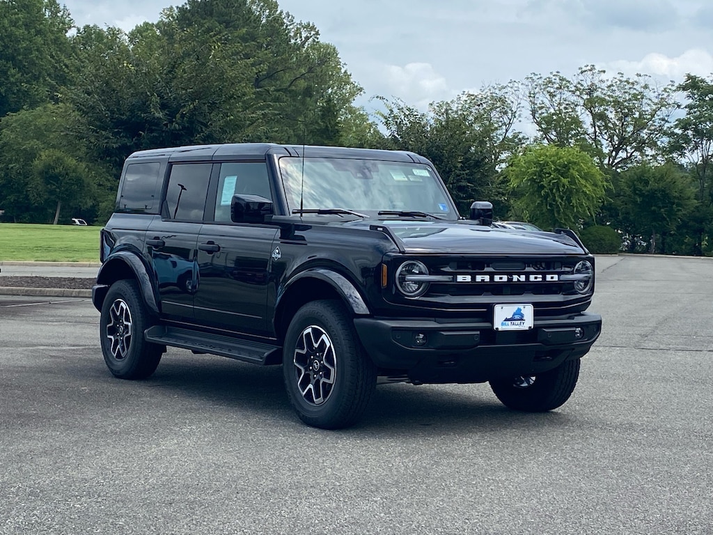 New 2026 Ford Bronco Outer Banks SUV