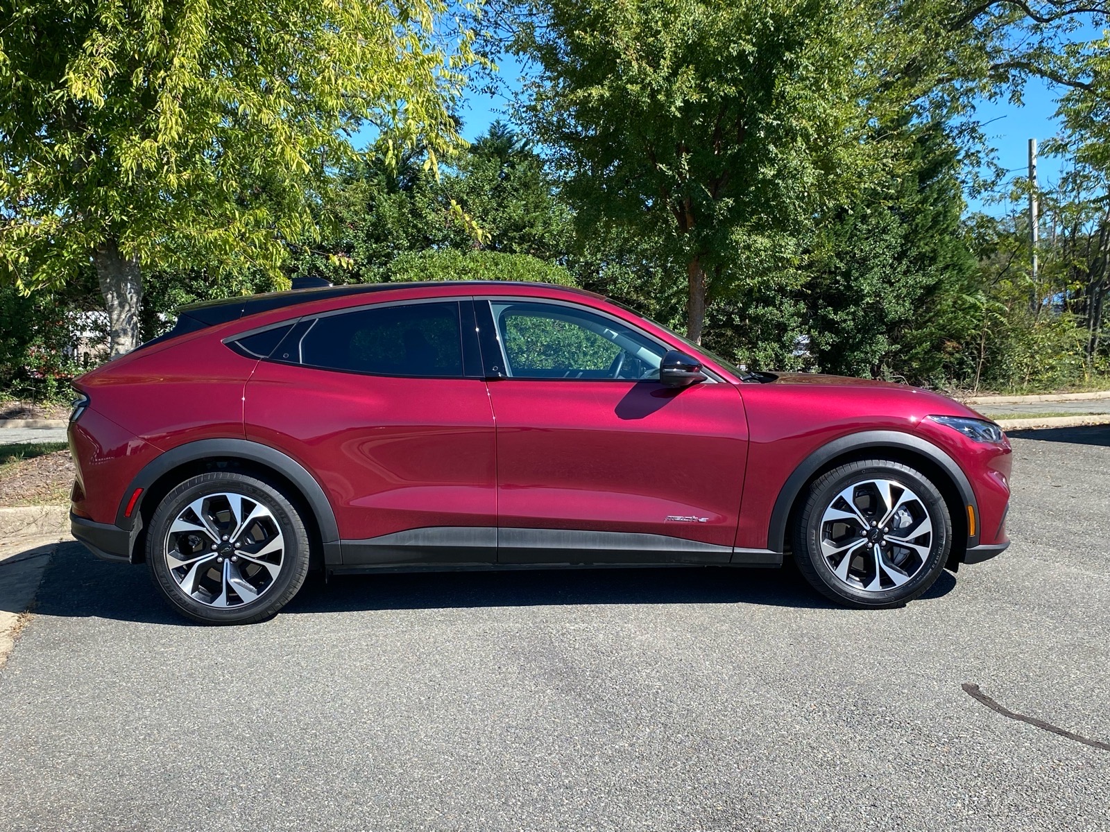 Certified 2025 Ford Mustang Mach-E Select SUV