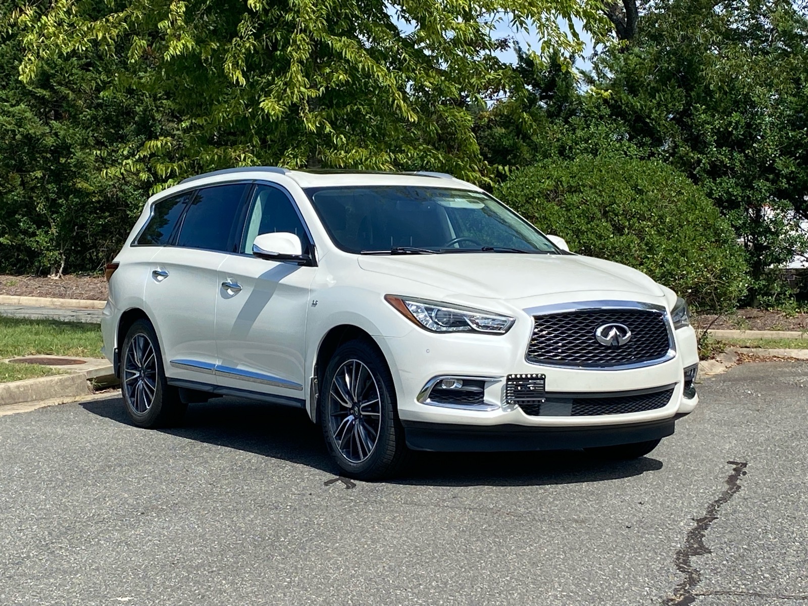 Used 2018 INFINITI QX60 4DR FWD SUV