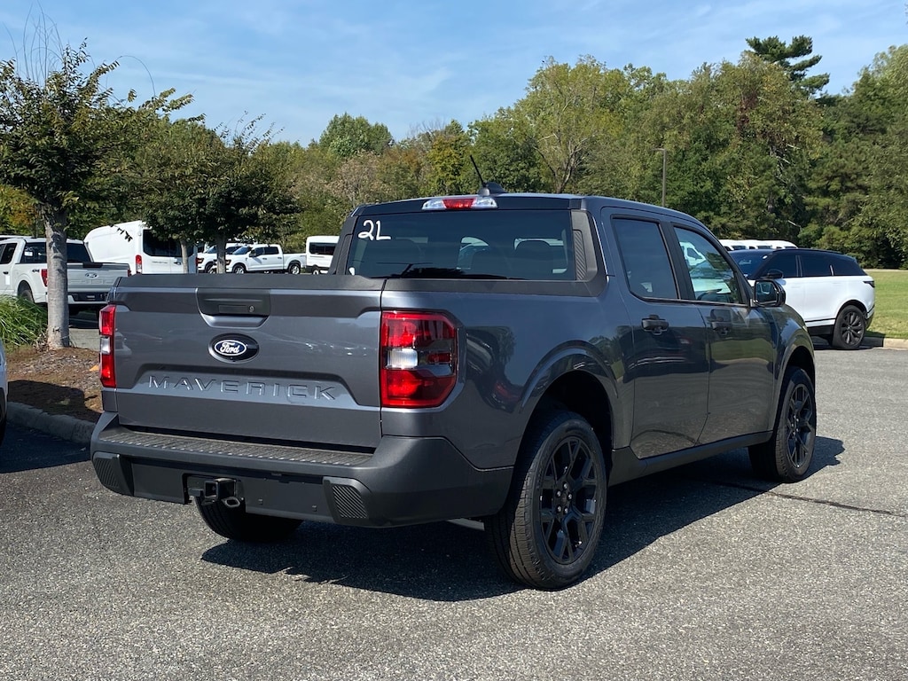 New 2026 Ford Maverick XLT Truck SuperCrew