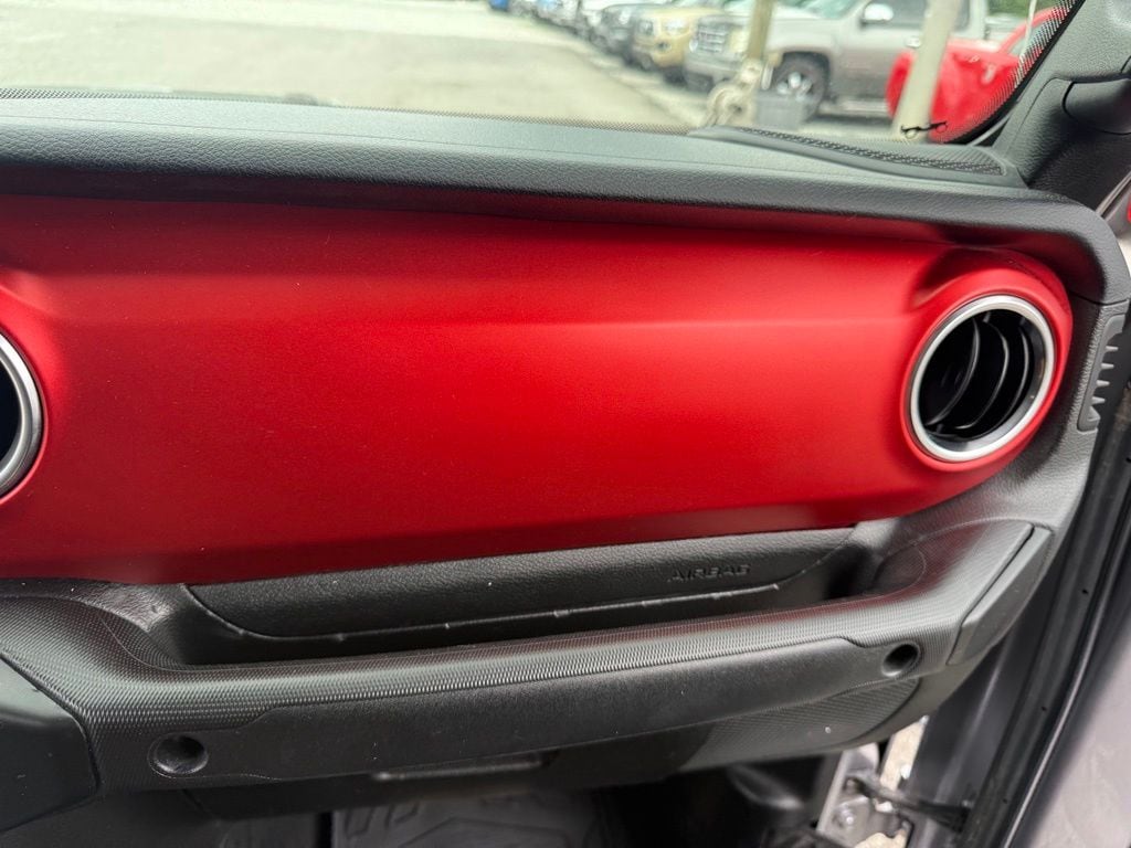 2020 Jeep Gladiator Rubicon - Photo 9