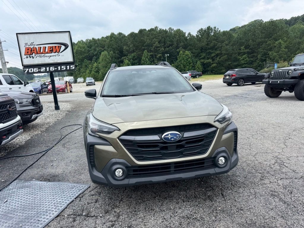 Used 2025 Subaru Outback Premium SUV