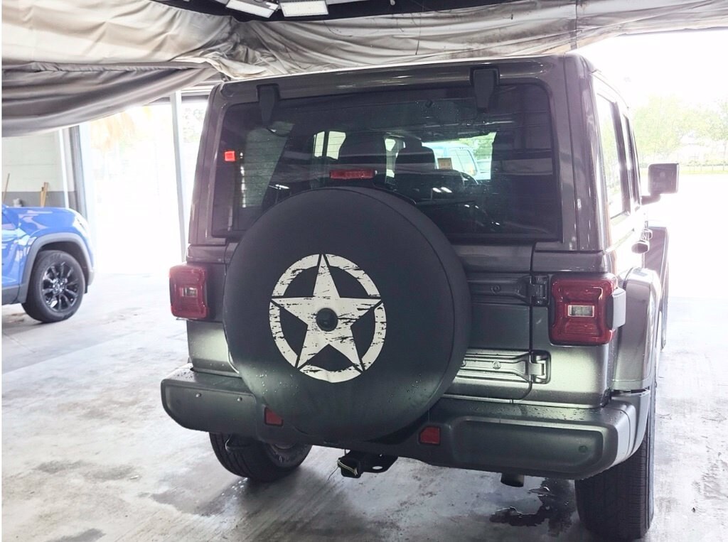 Used 2021 Jeep Wrangler Unlimited Sahara SUV