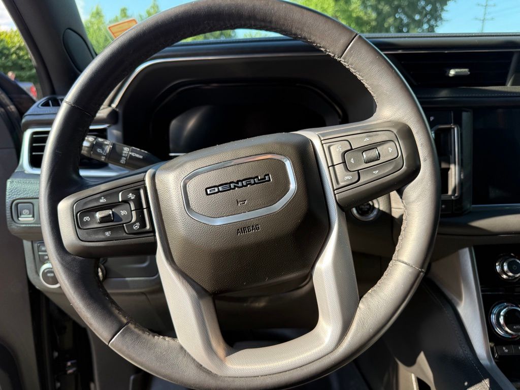 2022 GMC Yukon Denali - Photo 9
