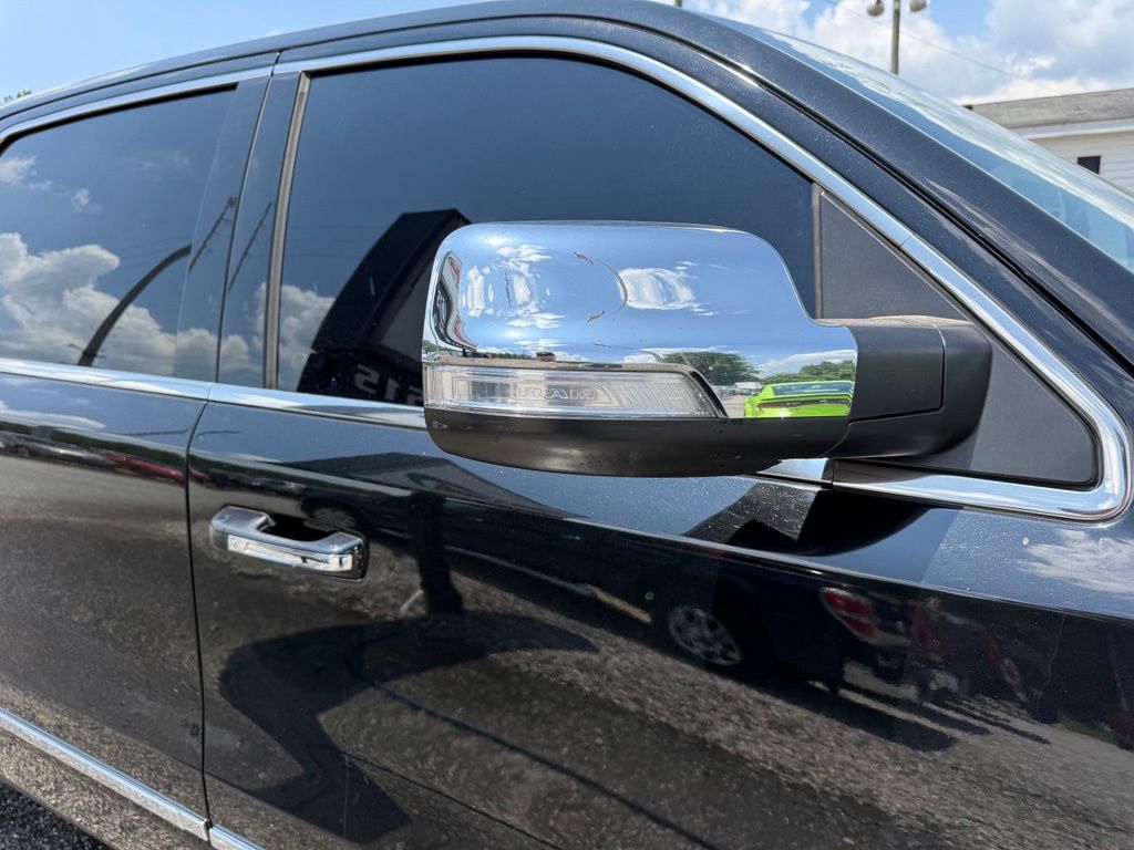 2019 RAM Ram 1500 Pickup Limited - Photo 18