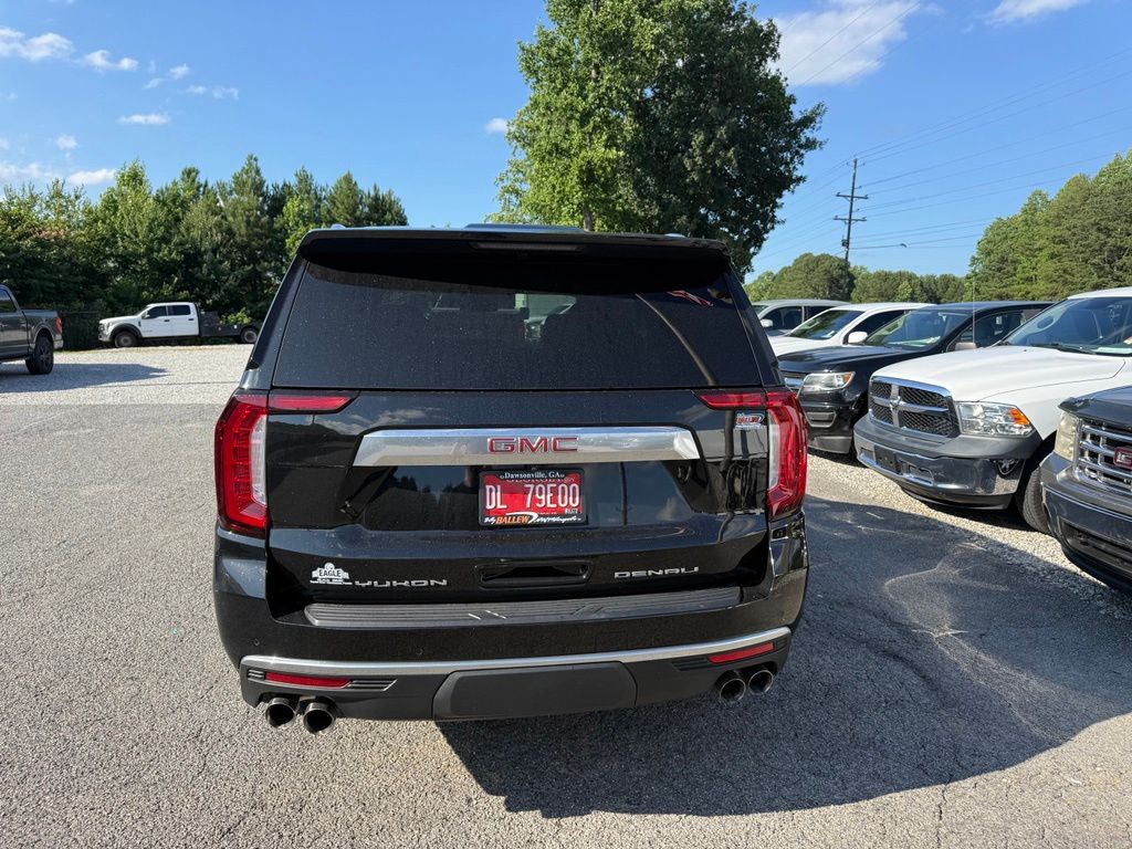 2022 GMC Yukon Denali - Photo 4
