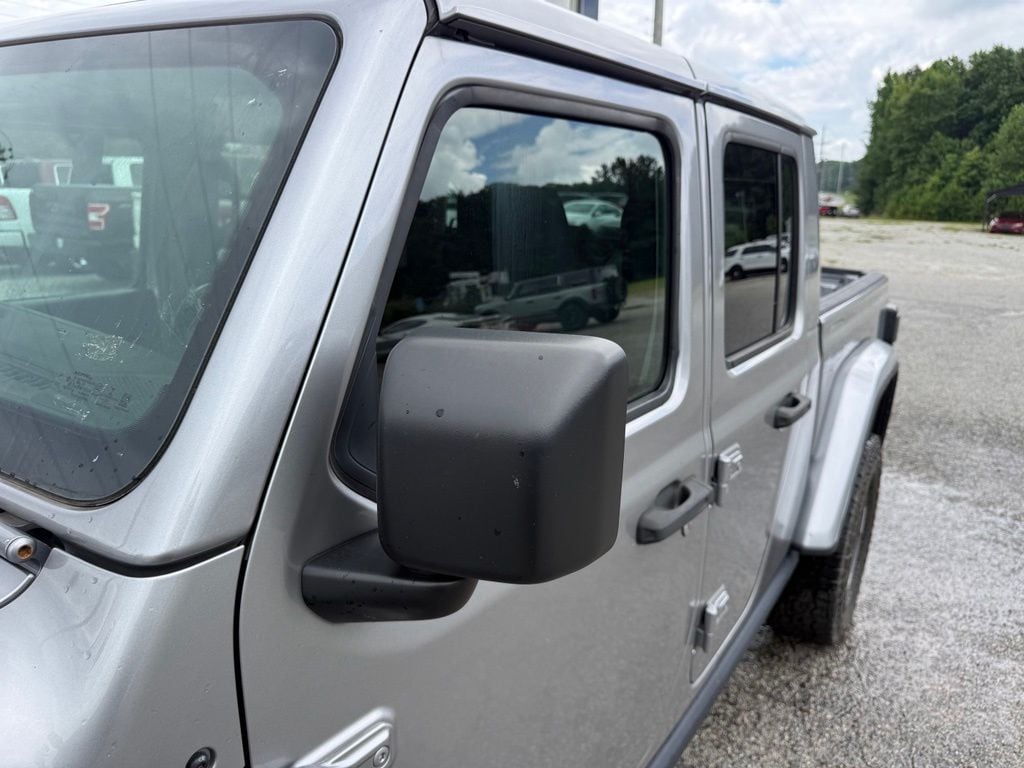 2020 Jeep Gladiator Rubicon - Photo 18