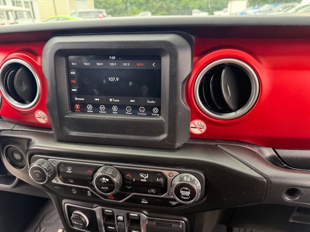 2020 Jeep Gladiator Rubicon - Photo 11
