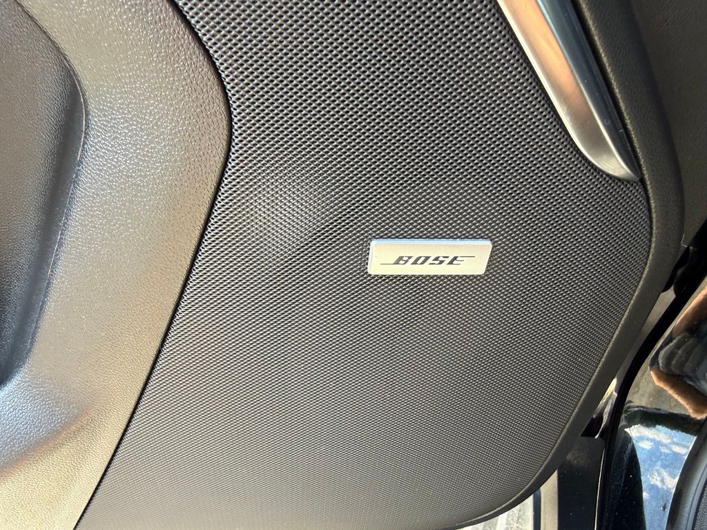 2022 GMC Yukon Denali - Photo 8