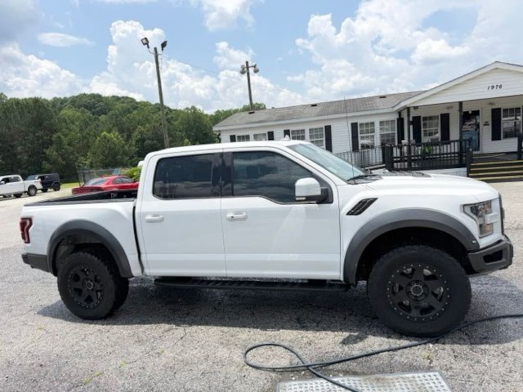 Used 2019 Ford F-150 Raptor Truck SuperCrew Cab