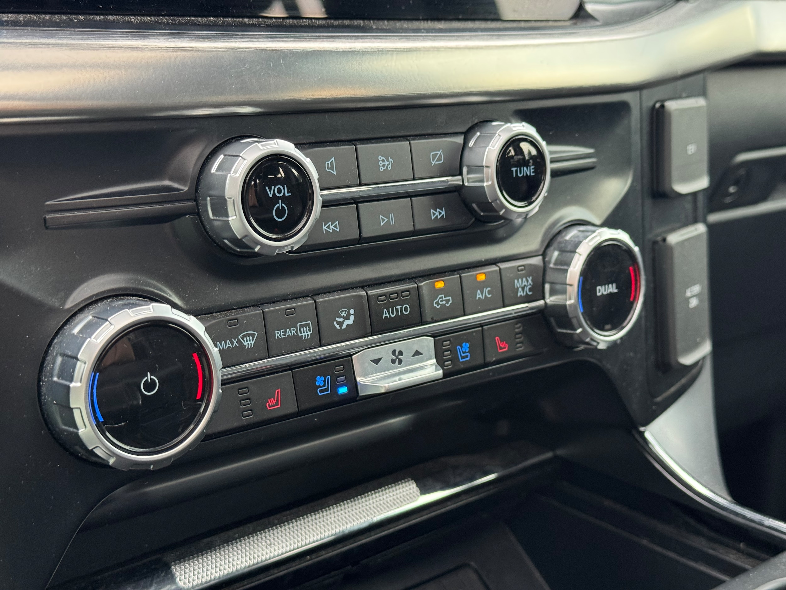 2023 Ford F-150 Lariat - Photo 22
