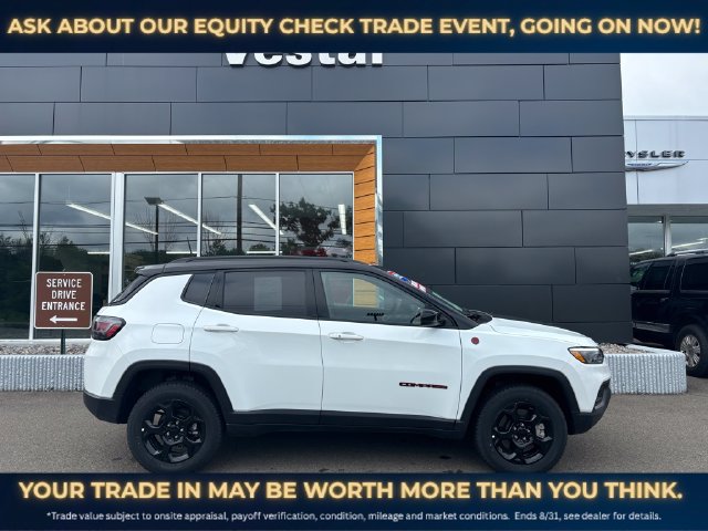 2023 Jeep Compass Trailhawk - Photo 8