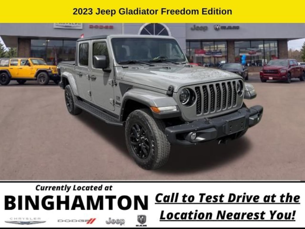 Used 2023 Jeep Gladiator Sport Truck Crew Cab