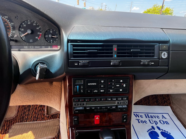 1992 Mercedes-Benz 300 - Photo 30