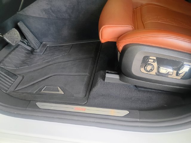 2024 BMW X7 40i - Photo 28