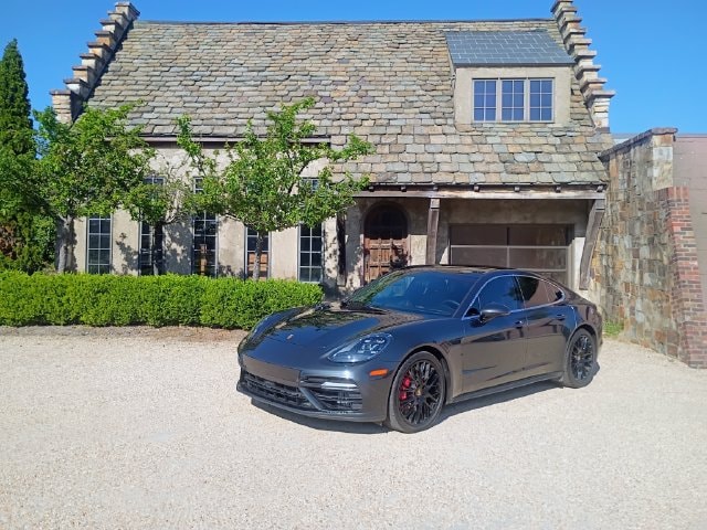2017 Porsche Panamera