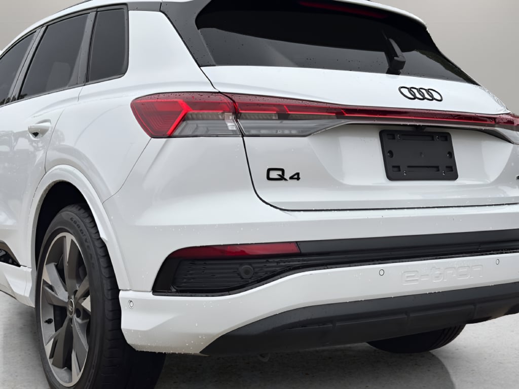 Used 2023 Audi Q4 e-tron Prestige SUV