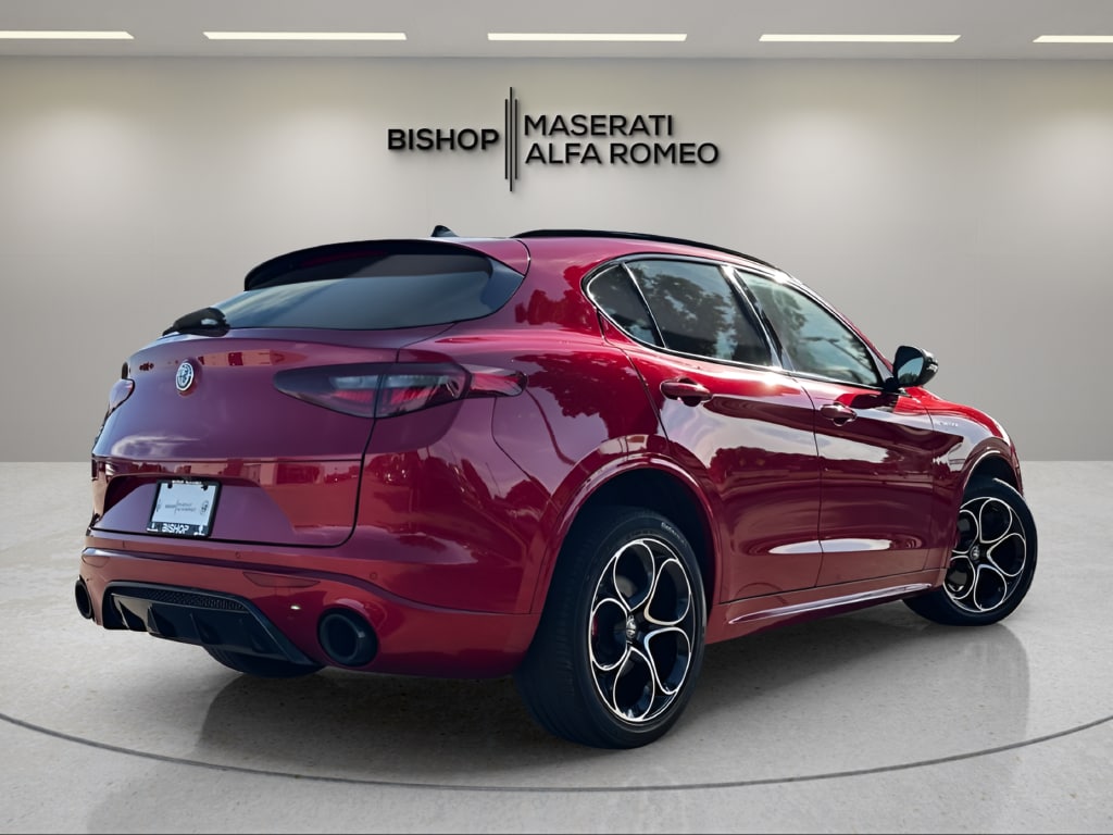 Used 2023 Alfa Romeo Stelvio Veloce SUV