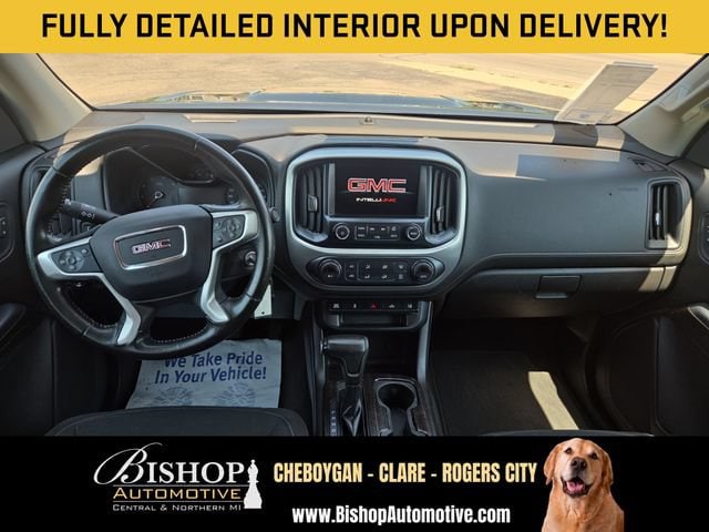 2017 GMC Canyon 4WD SLE vehicle photo 3