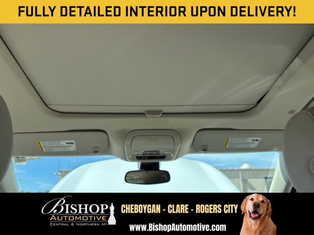 2023 Buick Enclave Essence vehicle photo 3