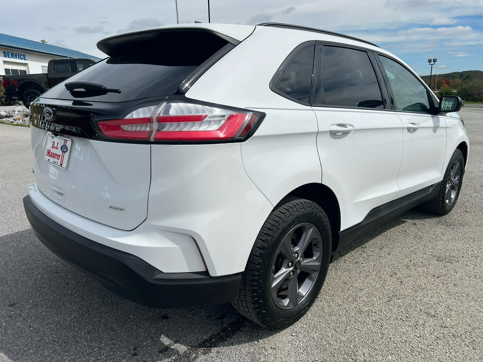 Used 2024 Ford Edge SEL AWD