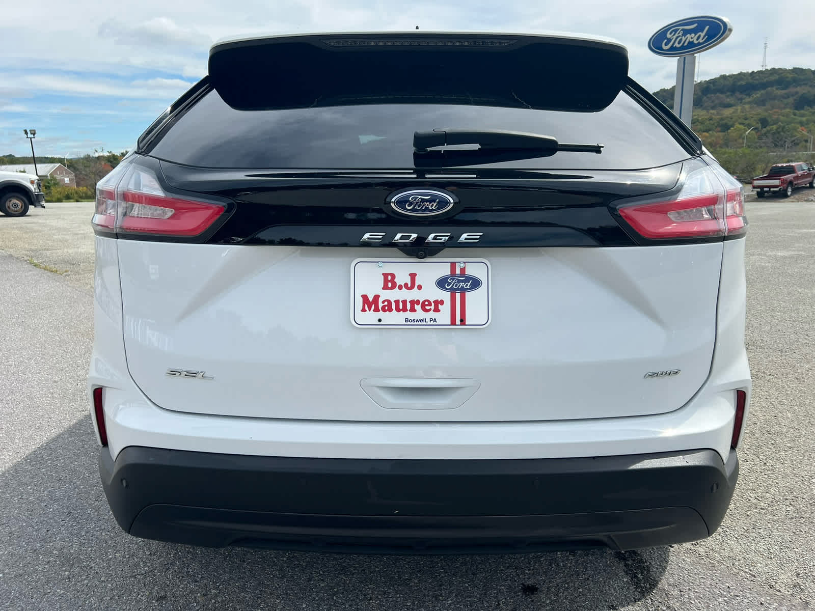 Used 2024 Ford Edge SEL AWD