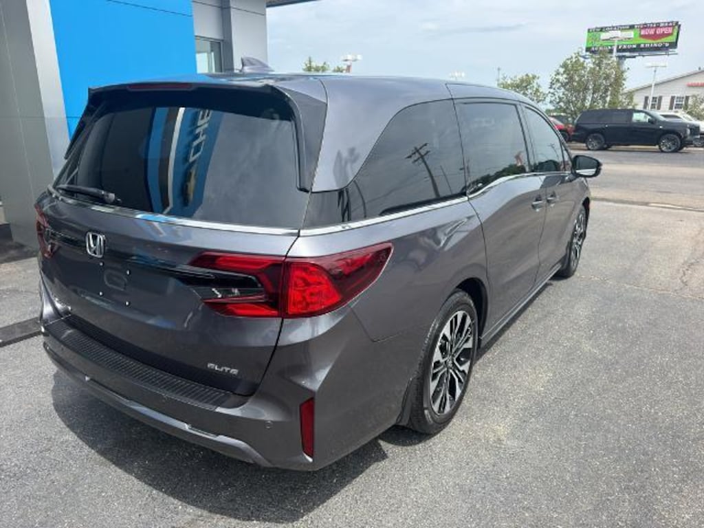 Used 2025 Honda Odyssey Elite Van