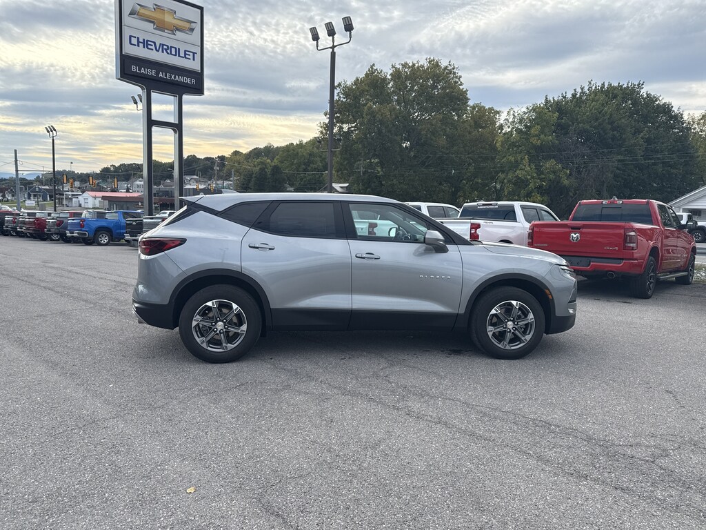 Used 2023 Chevrolet Blazer LT SUV