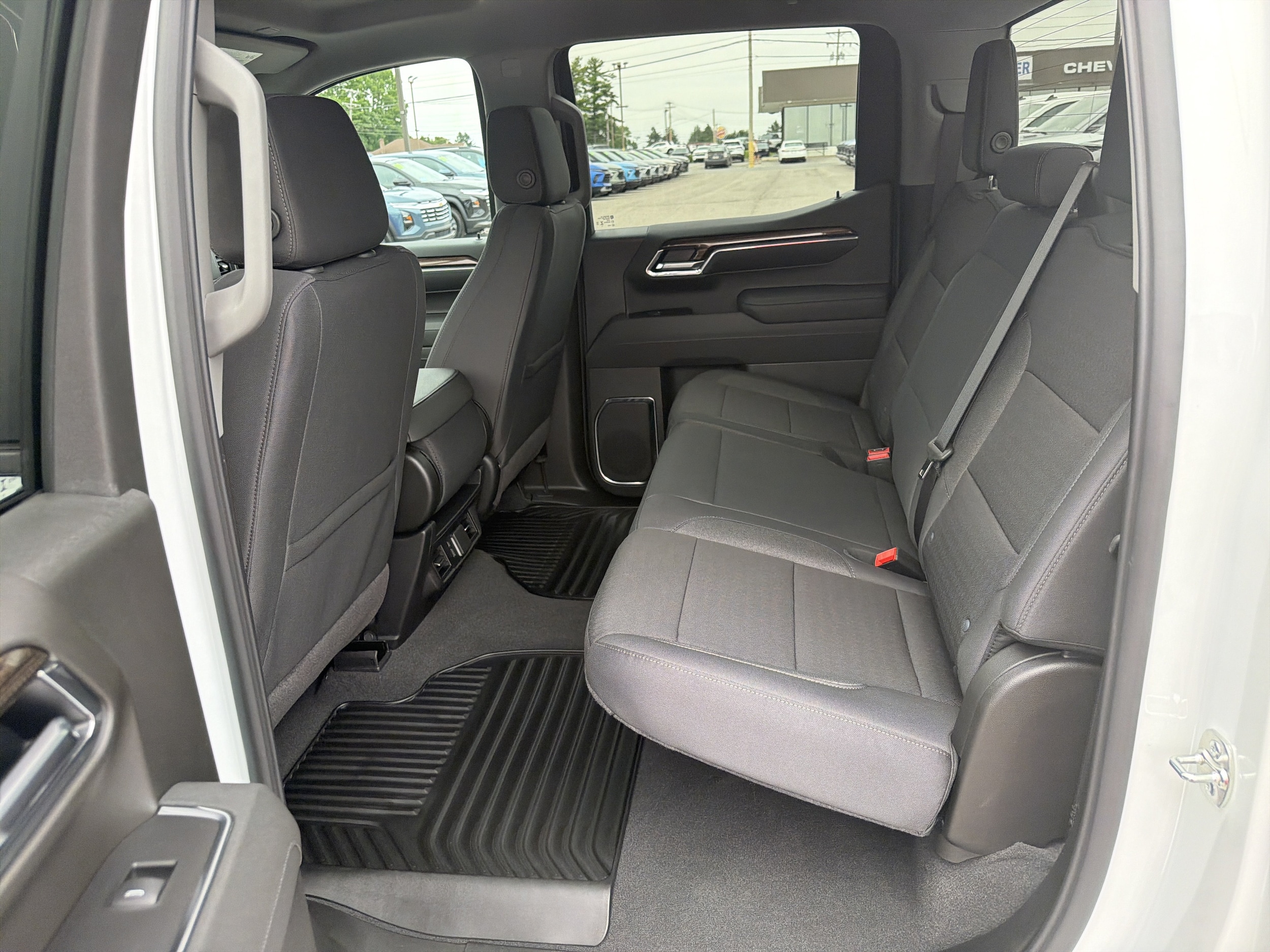 2026 Chevrolet Silverado 1500 LT - Photo 30