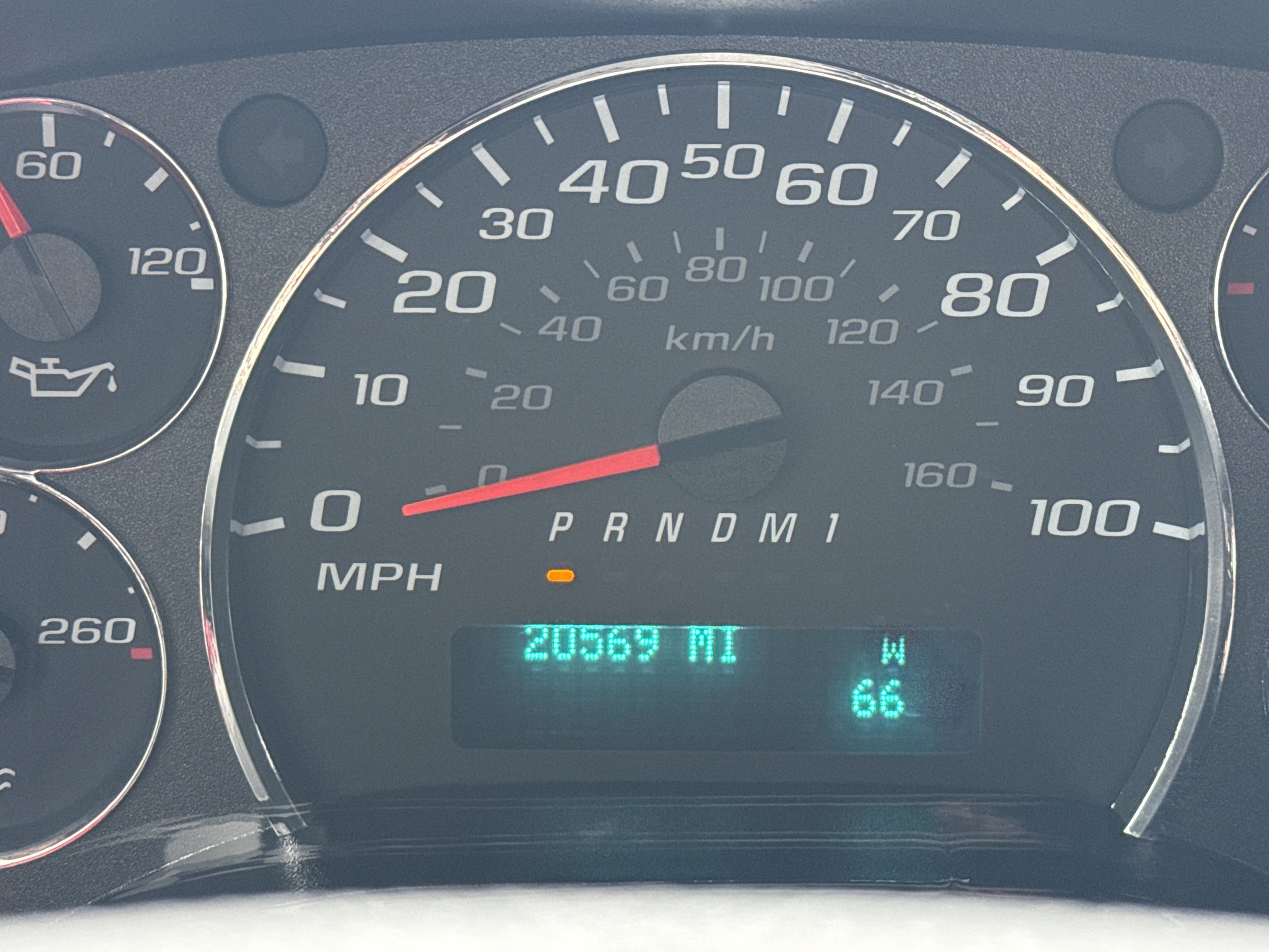 2021 Chevrolet Express Passenger LS - Photo 23