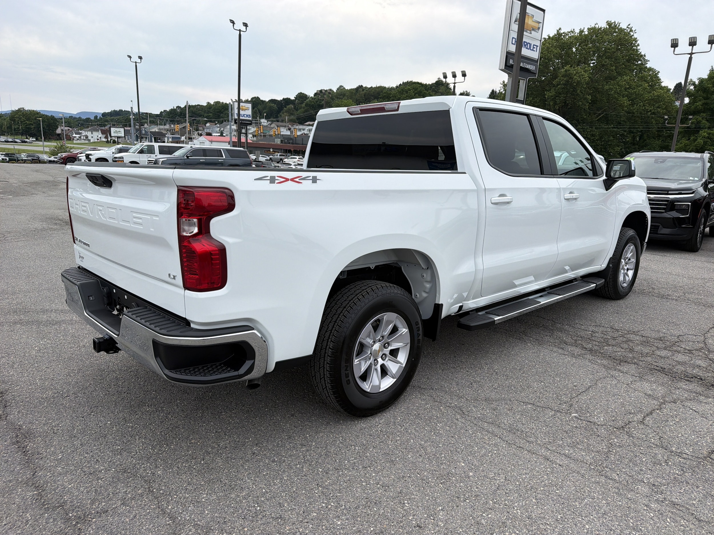 2026 Chevrolet Silverado 1500 LT - Photo 17
