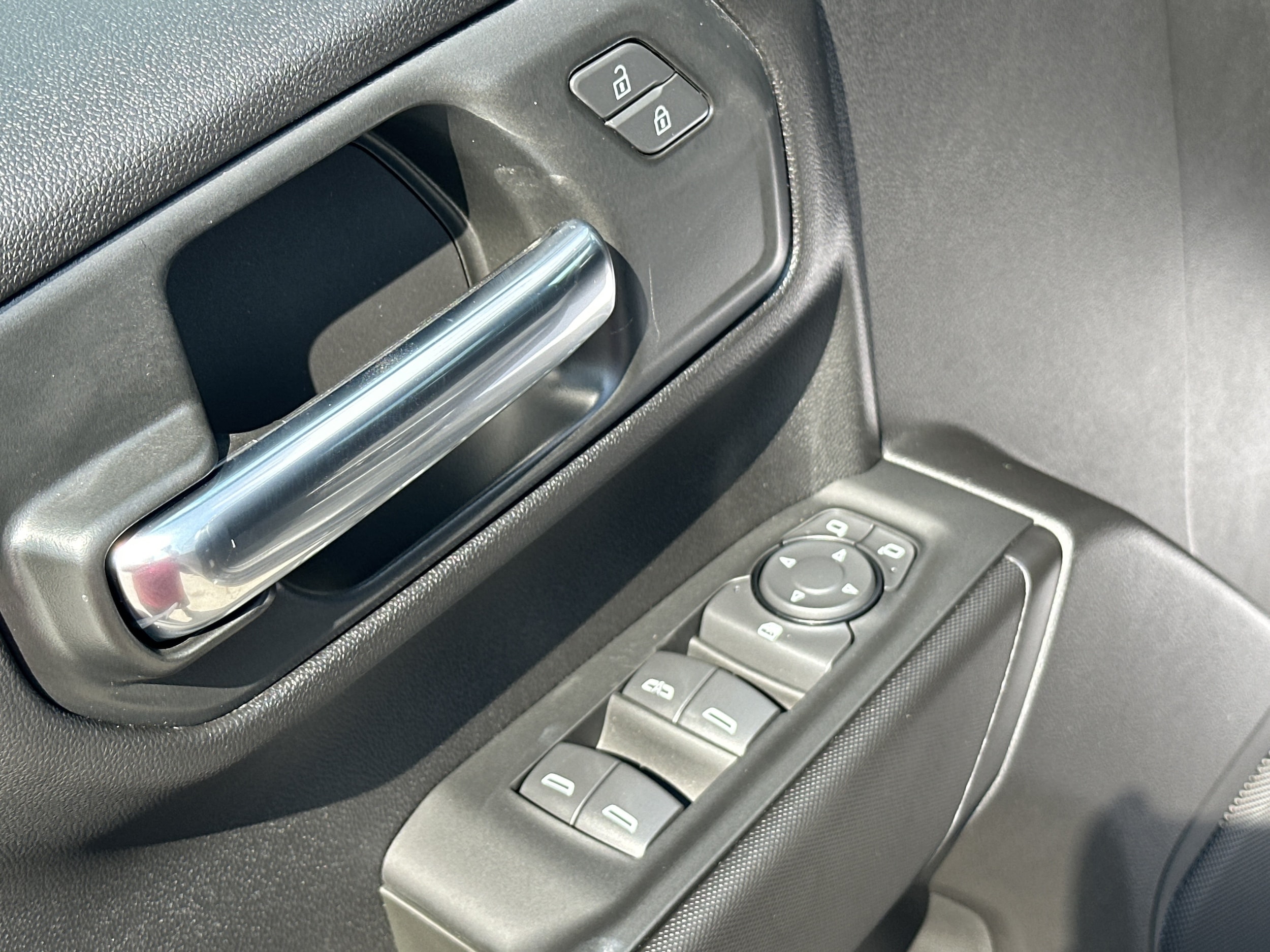 2026 Chevrolet Silverado 1500 Custom - Photo 14