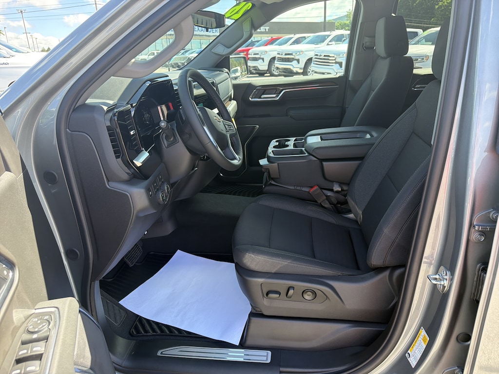 New 2026 Chevrolet Silverado 1500 LT Truck