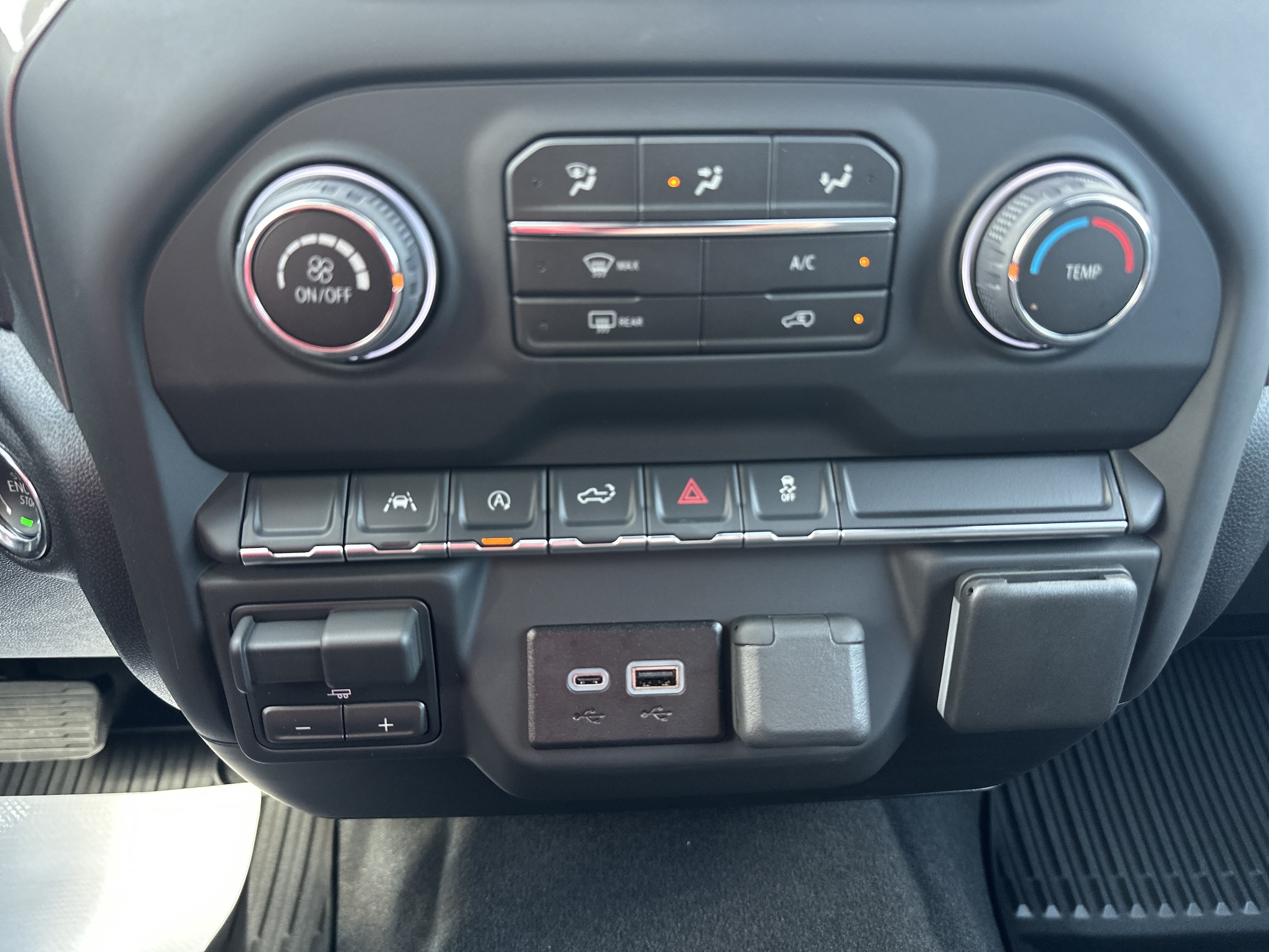 2026 Chevrolet Silverado 1500 Custom - Photo 24