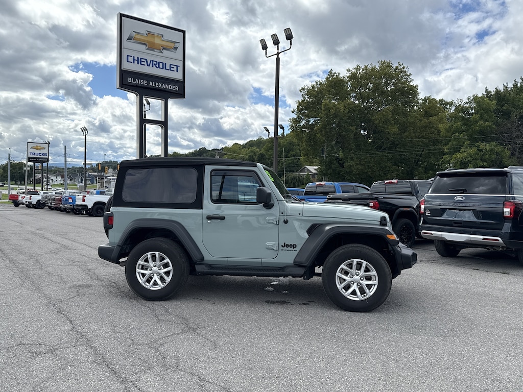 Used 2023 Jeep Wrangler Sport S SUV