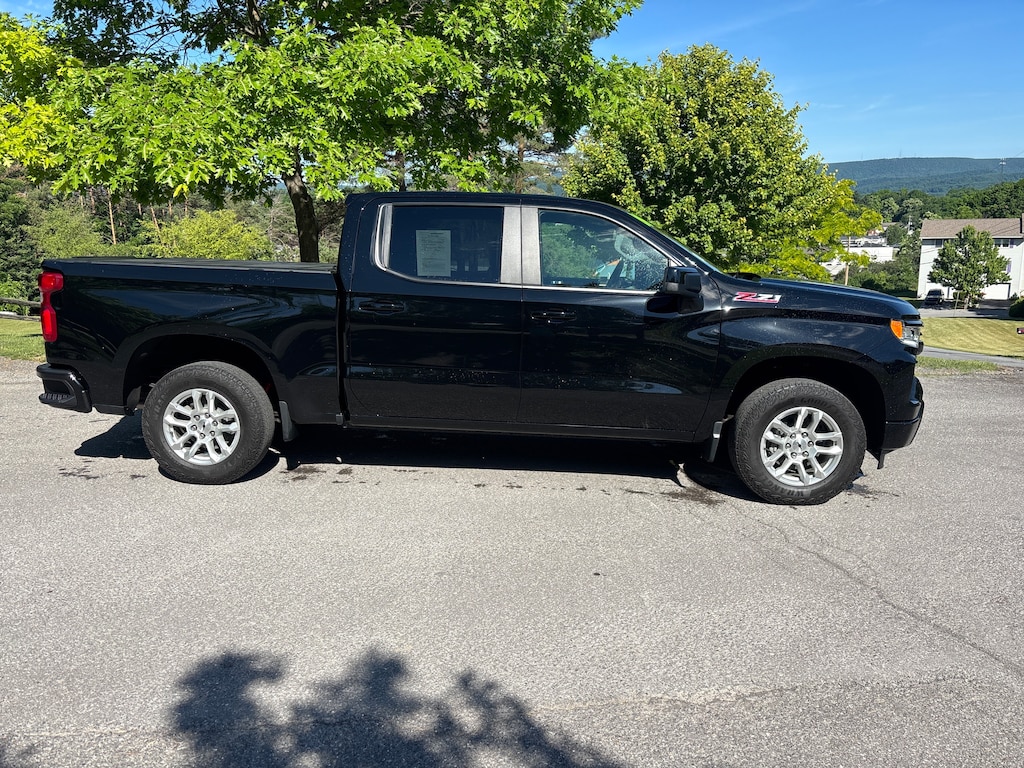 Used 2024 Chevrolet Silverado 1500 RST Truck Crew Cab
