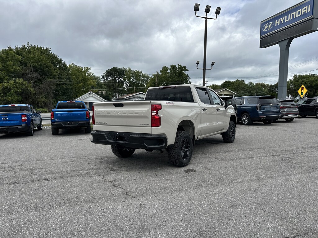 New 2026 Chevrolet Silverado 1500 Custom Trail Boss Truck
