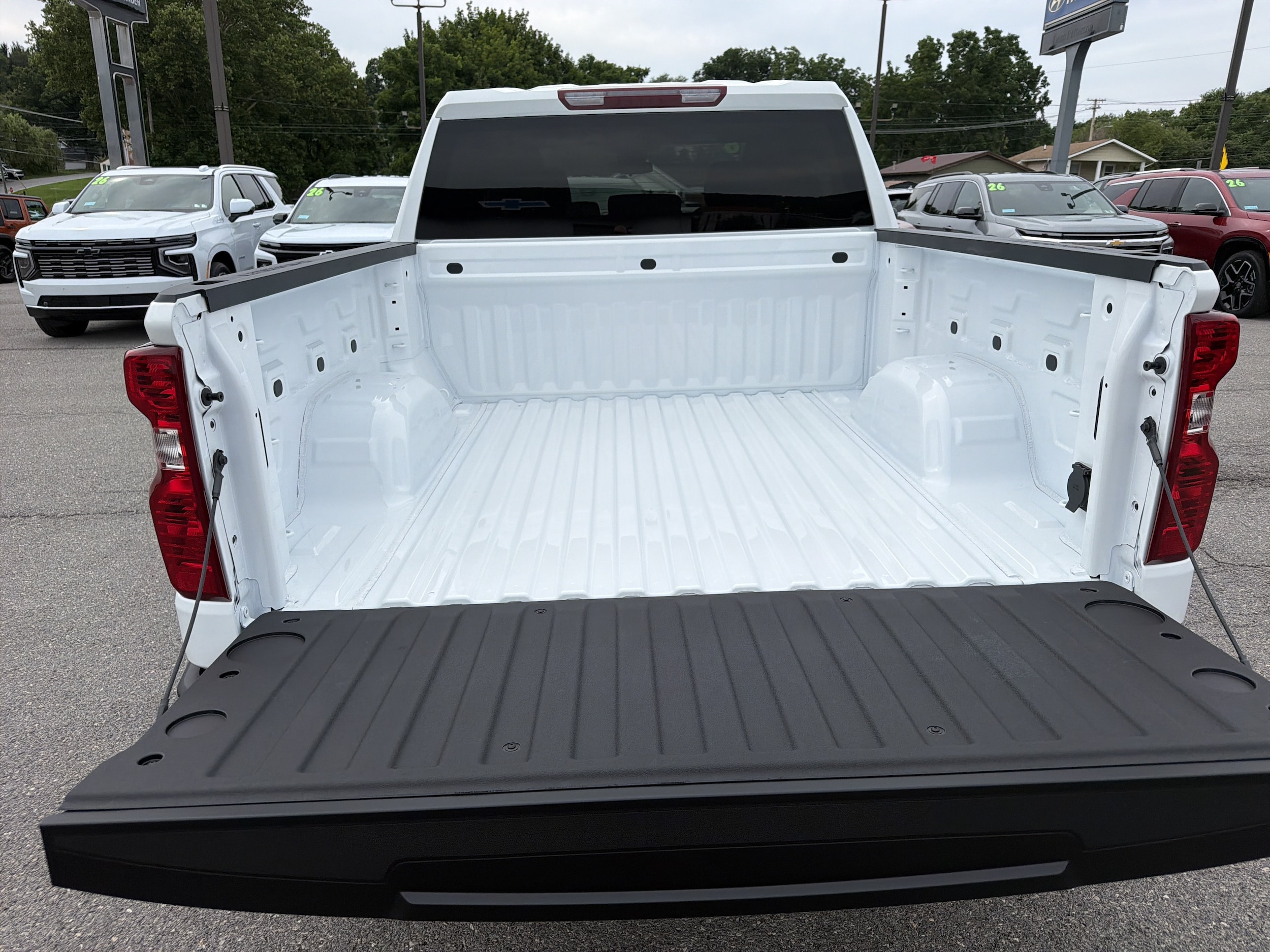 2026 Chevrolet Silverado 1500 LT - Photo 18