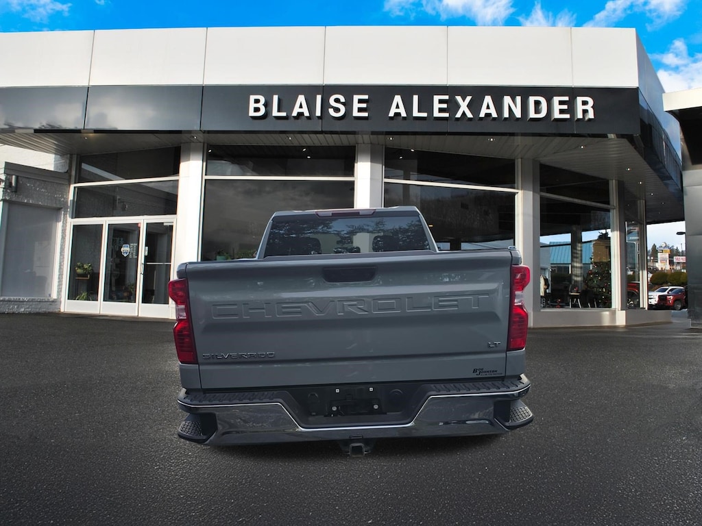 Used 2024 Chevrolet Silverado 1500 LT Truck Crew Cab