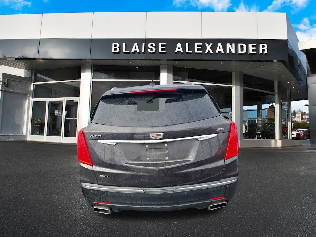 Used 2018 CADILLAC XT5 Premium Luxury SUV
